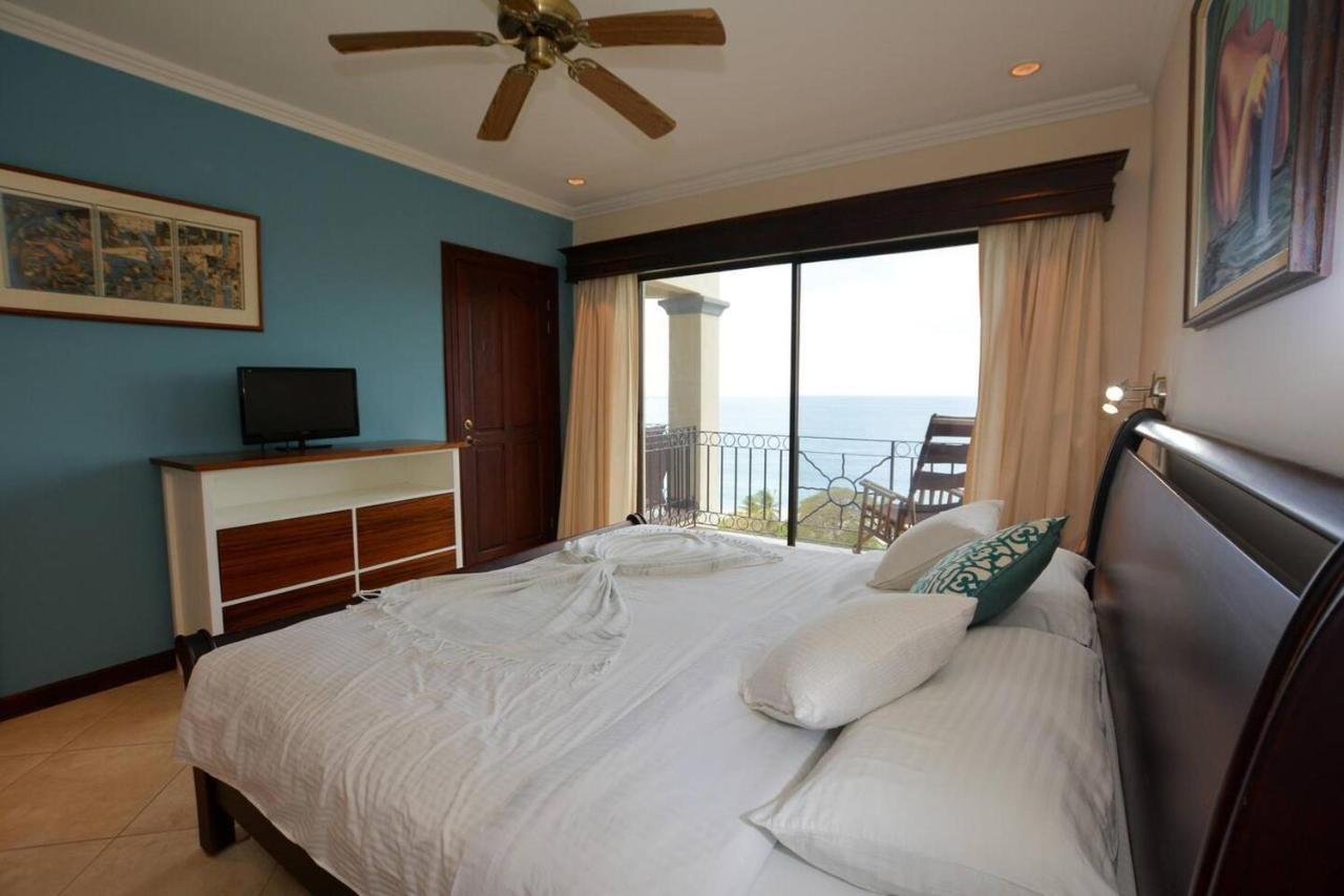 Exquisitely Decorated 5Th-Floor Aerie With Views Of Two Bays In Flamingo Villa Playa Flamingo Eksteriør billede