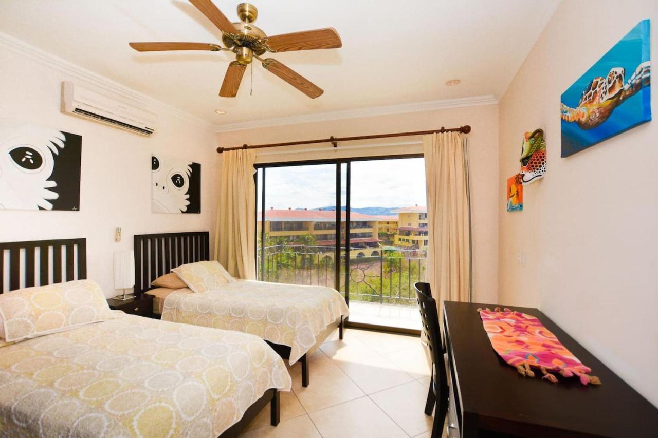 Exquisitely Decorated 5Th-Floor Aerie With Views Of Two Bays In Flamingo Villa Playa Flamingo Eksteriør billede