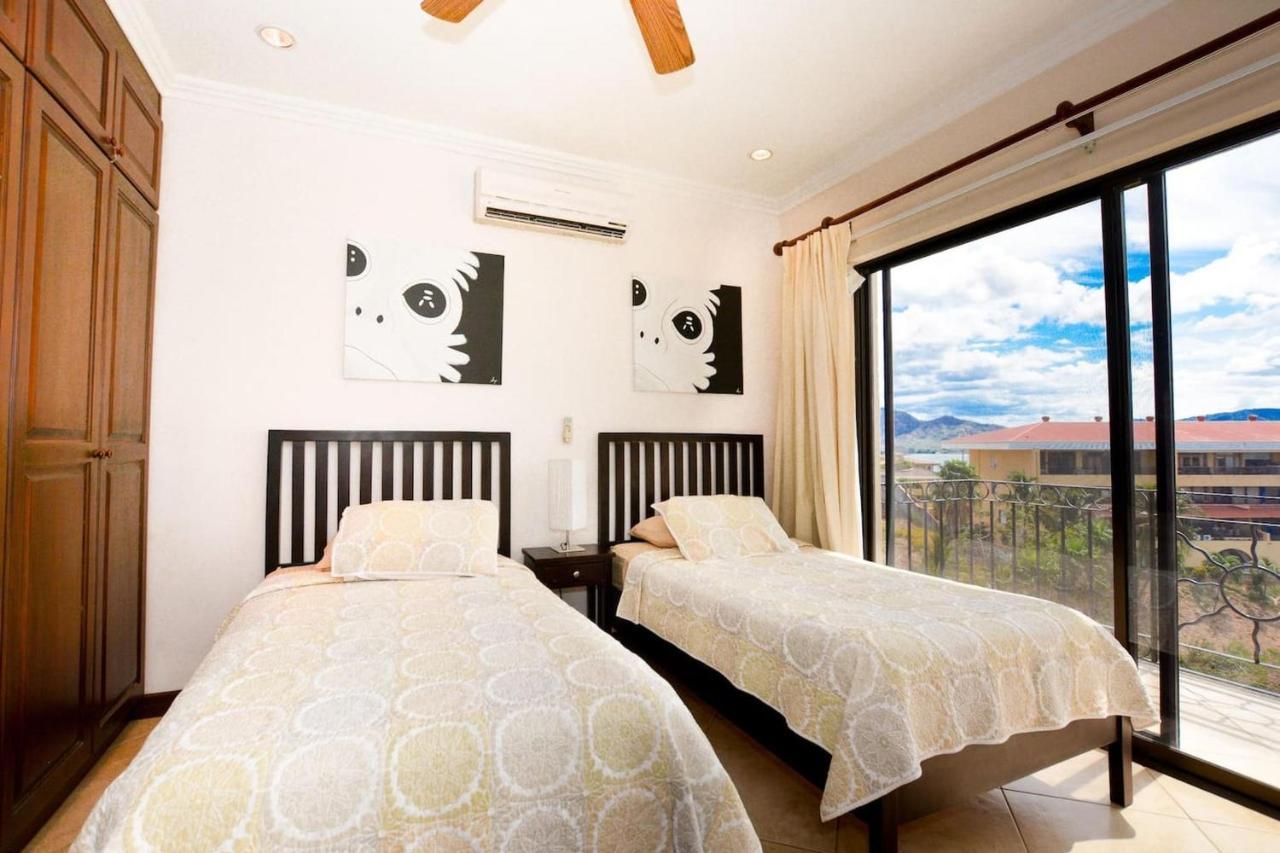 Exquisitely Decorated 5Th-Floor Aerie With Views Of Two Bays In Flamingo Villa Playa Flamingo Eksteriør billede